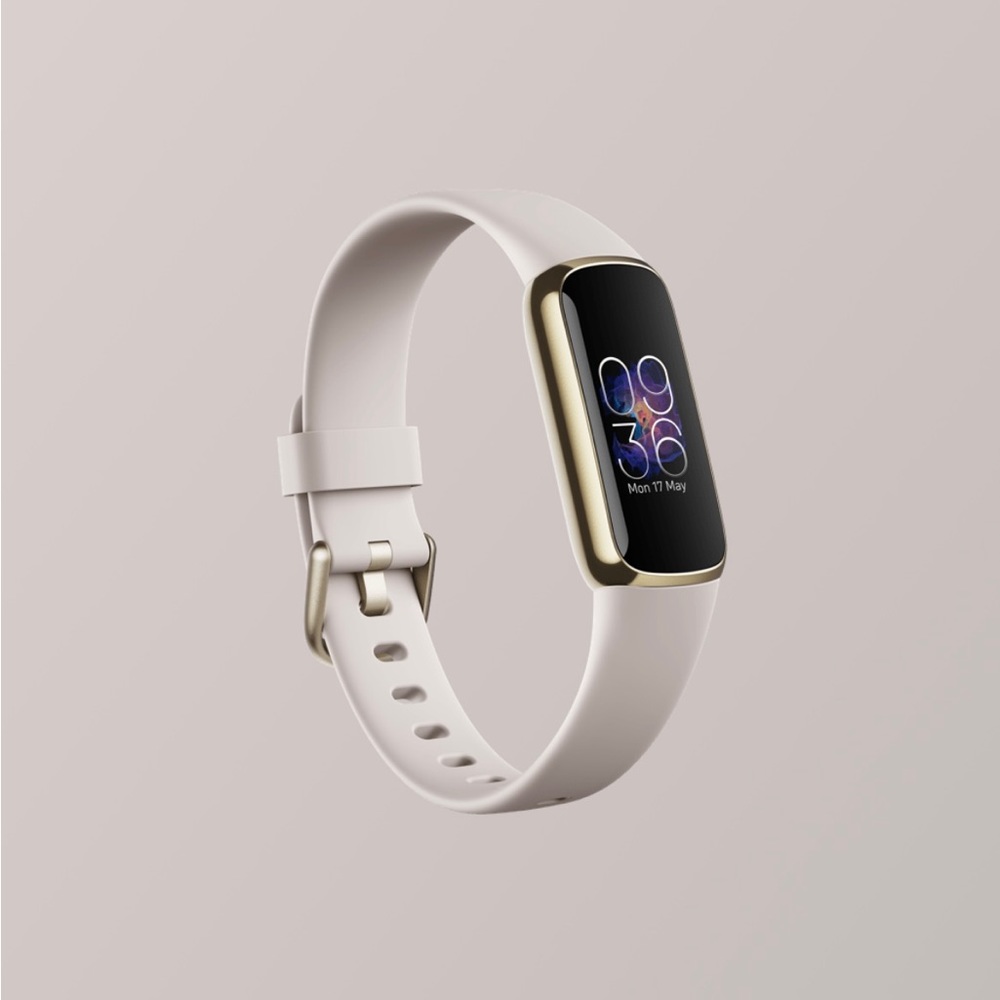Fitbit Luxe- barely used